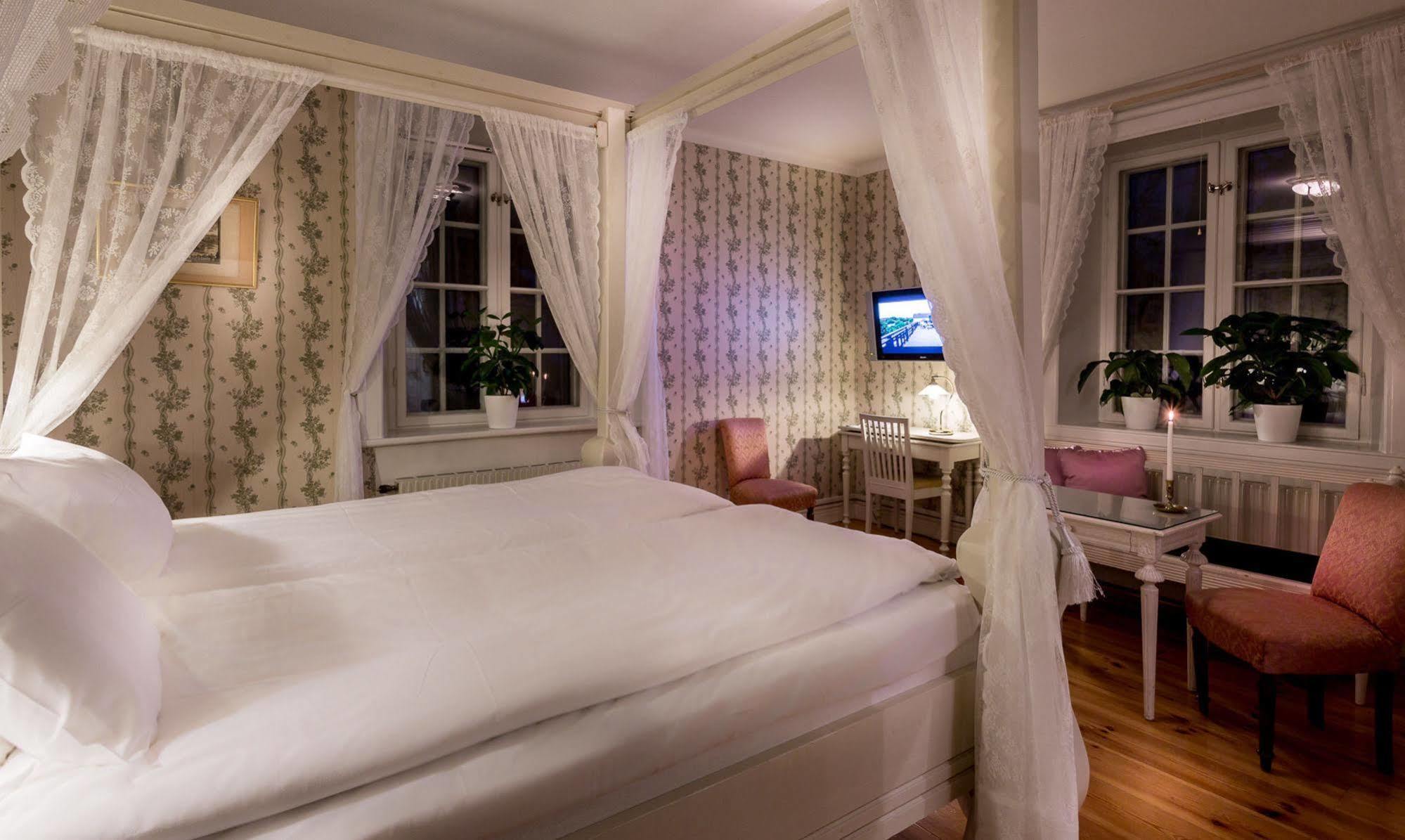 Soedertuna Slott Gnesta Εξωτερικό φωτογραφία